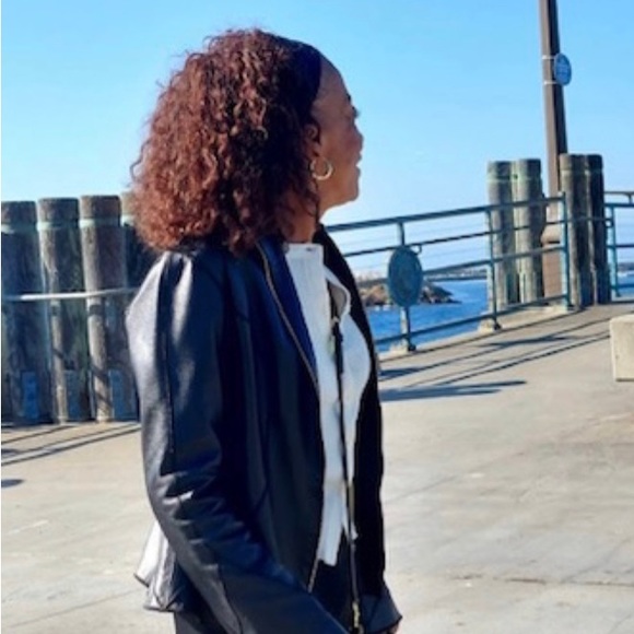 Meet Rich Boss Rags Marilyn - Picture 2 of 2